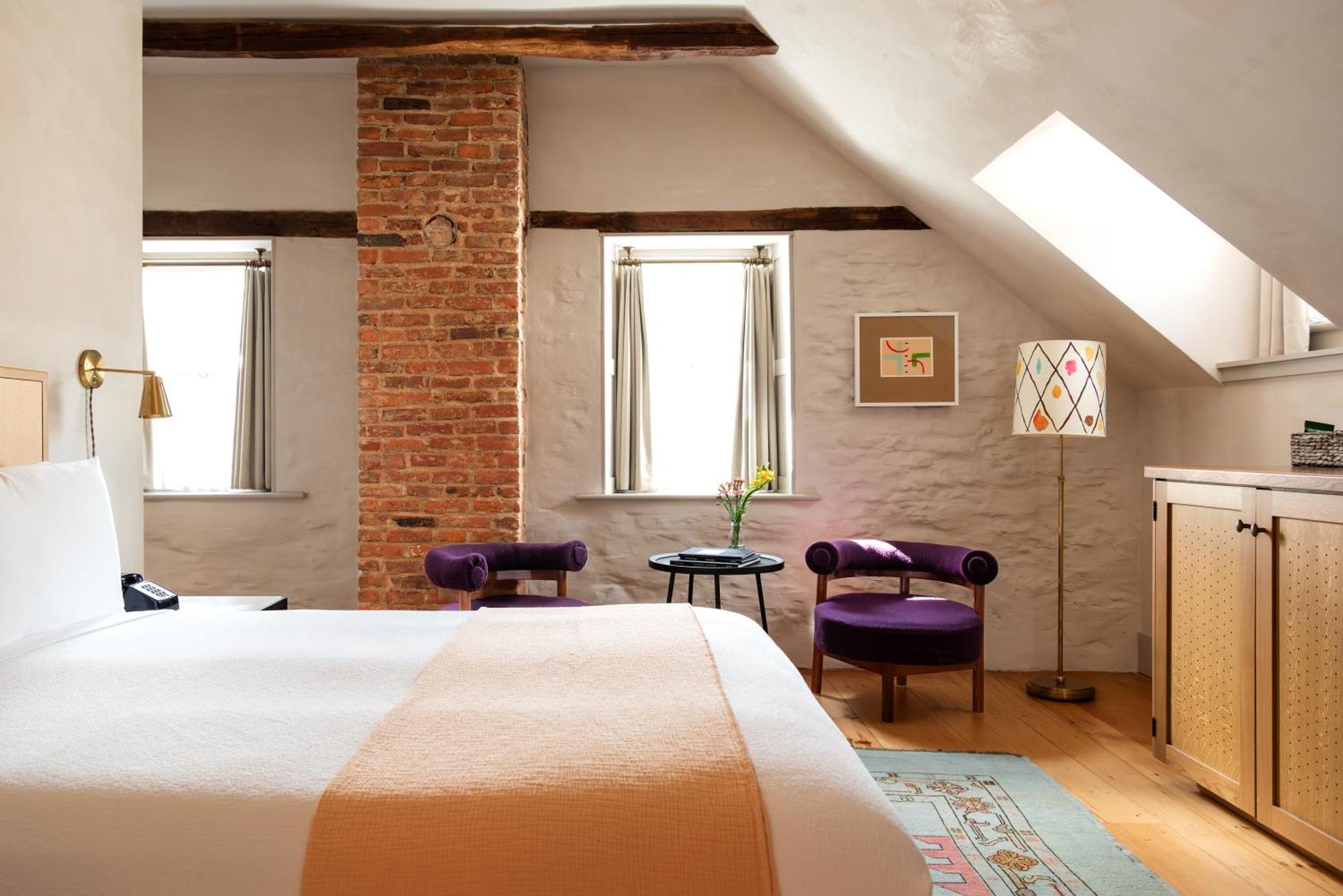 Hotel Kinsley Kingston Bagian luar foto